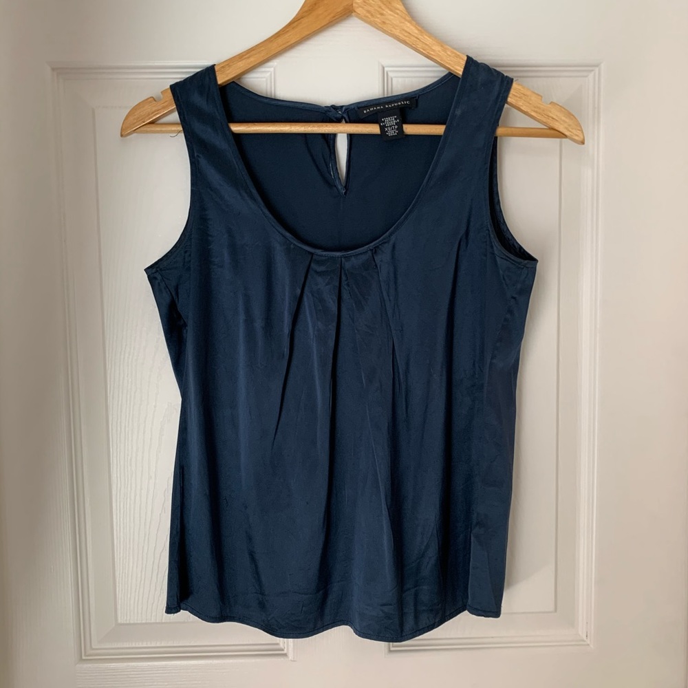 Banana Republic XS 100% silk tank top blouse